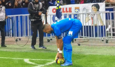 辽宁选手刘爽全国残特奥会赛艇项目独揽两金（辽宁选手刘爽在全国残特奥会赛艇项目包揽两金）