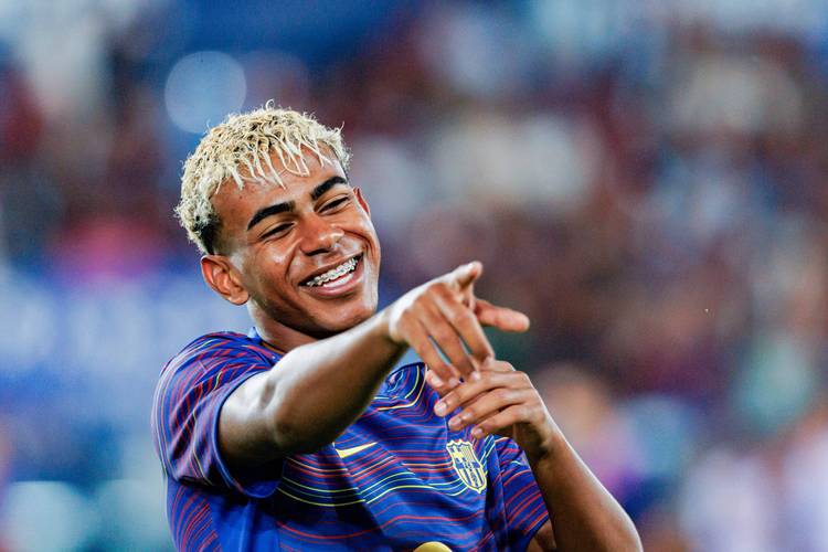 斯基拉：曼奇尼将与萨德签约一份2+2的合同，年薪500万欧（斯基拉：曼奇尼将赴萨德执教，签2+2合约年薪500万欧元）