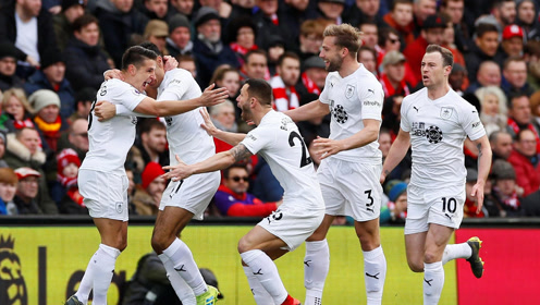 弗兰克：离队是双方基于事实做的决定；世界杯看好格瓦迪奥尔（弗兰克：离队是双方基于现实的共同选择，世界杯更看好格瓦迪奥尔）