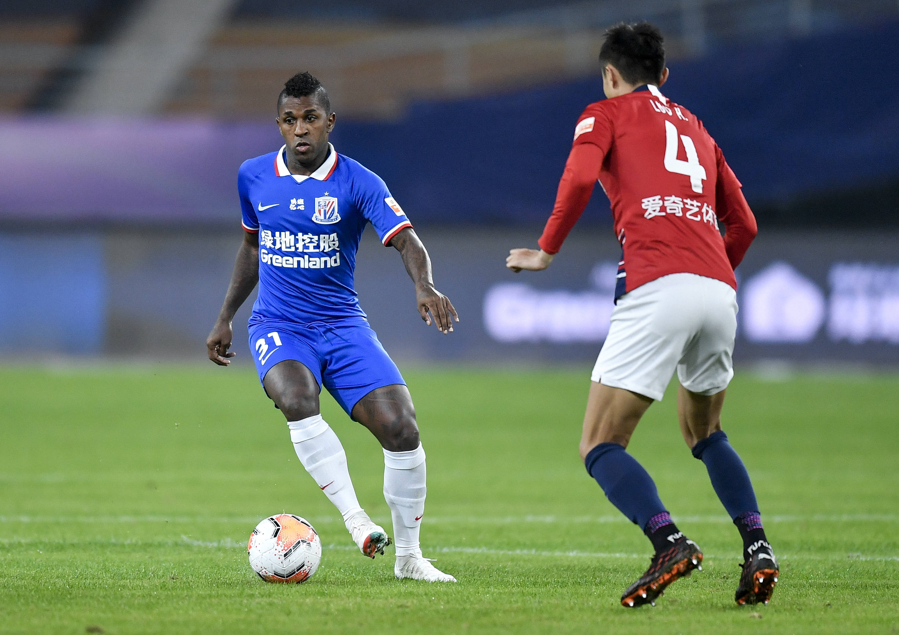 萨尼亚选择内马尔为自己最难对付的对手，廷贝尔选择梅西（萨尼亚称内马尔是他最棘手的对手，廷贝尔则选择梅西）