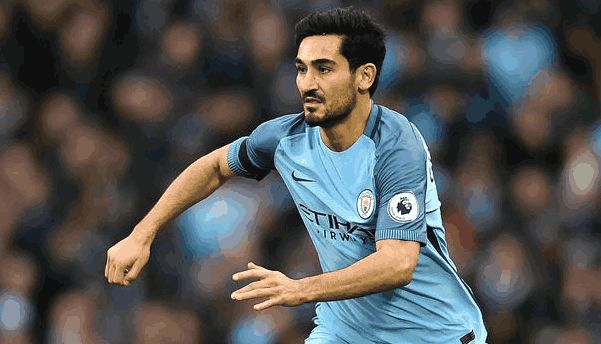 图片报：尽管沃尔夫斯堡有意，但弗罗因德不打算离开拜仁（图片报：沃尔夫斯堡有意引进，弗罗因德坚持留守拜仁）